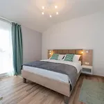 Luxury - La 1 & 2 Vakantiehuis Vir