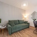 Luxury - La 1 & 2 Vir