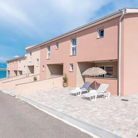 Holiday home Luxury - La 1 & 2