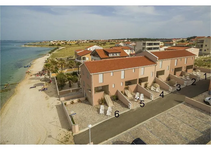 Luxury - La 1 & 2 Casa de Férias Vir