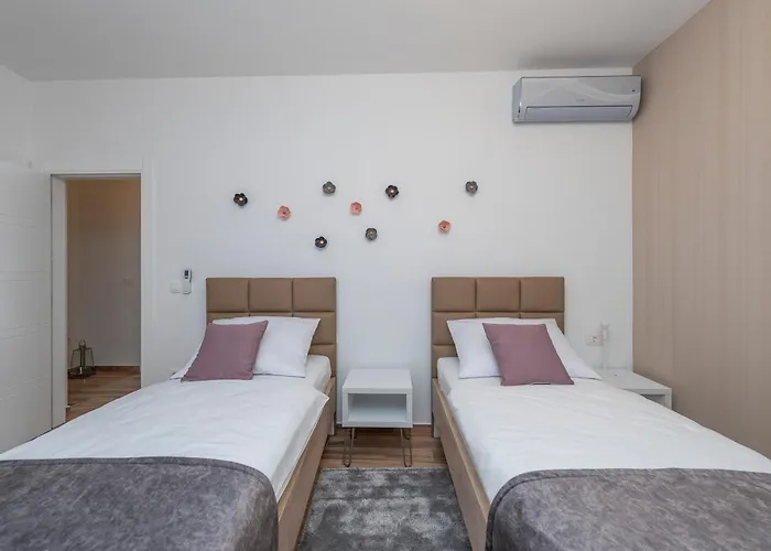 Casa de Férias Luxury - La 1 & 2 Vir