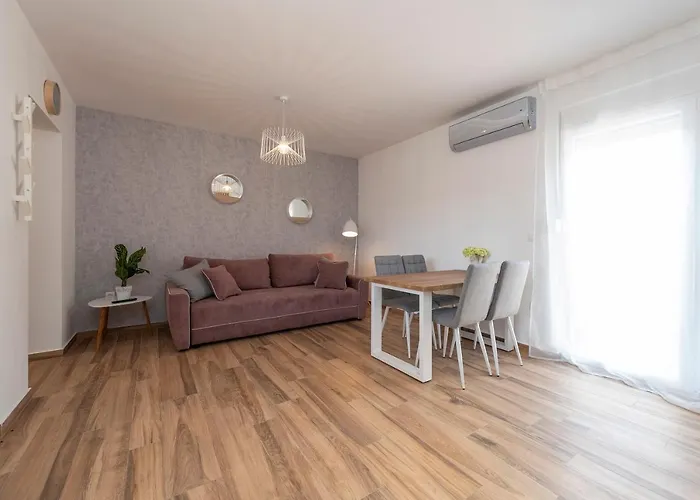 Prázdninový dům Luxury - La 1 & 2