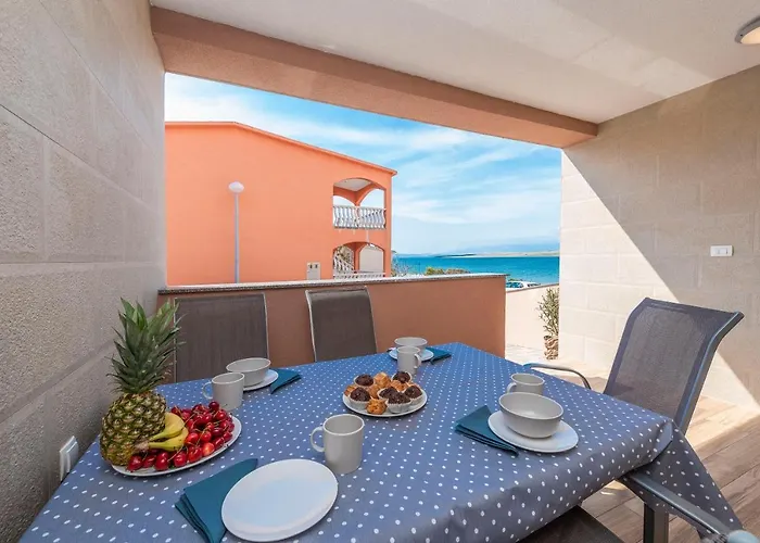 Casa de Férias Luxury - La 1 & 2 *