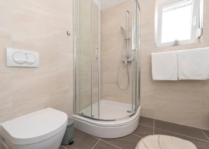 Luxury - La 1 & 2 Casa de Férias Vir